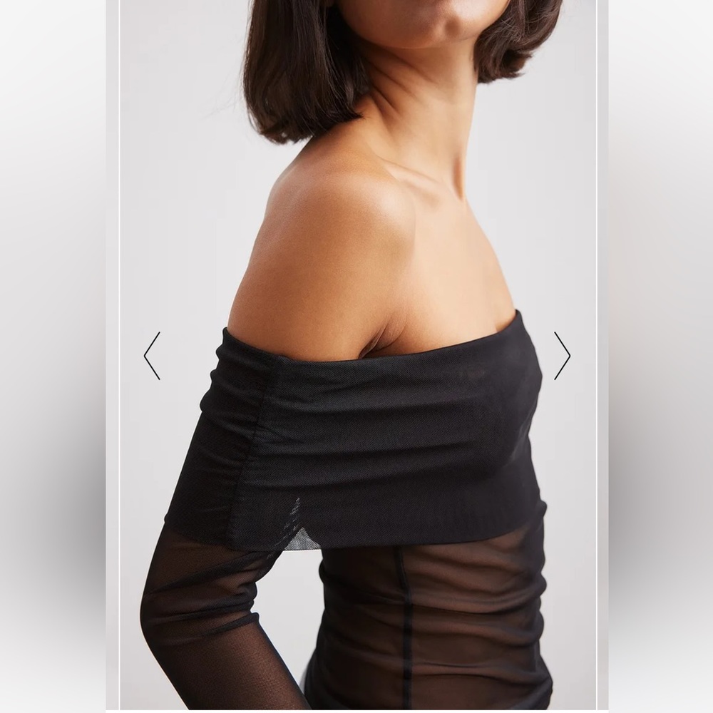 Off Shoulder Mesh Top NA-KD